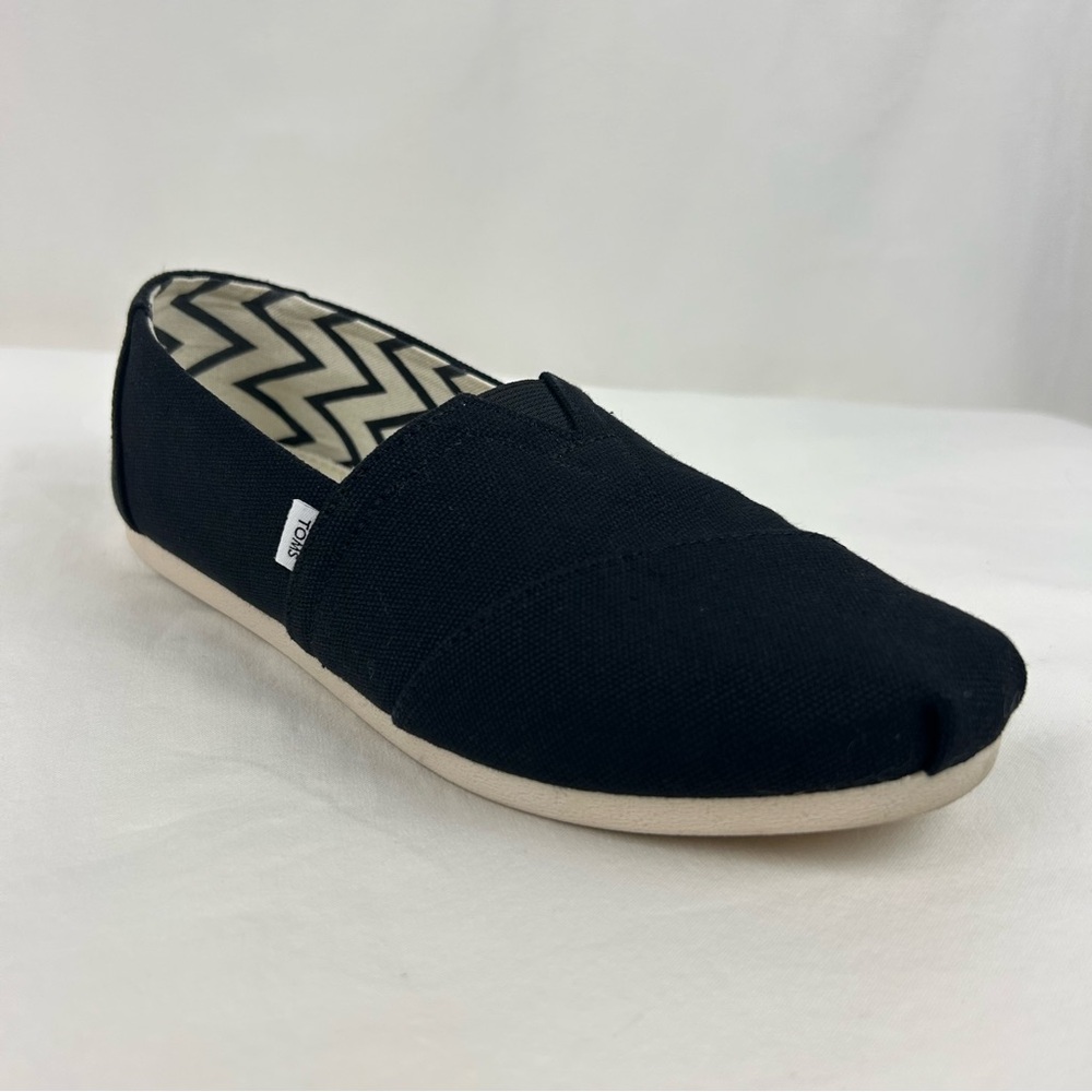 Toms Black Flats